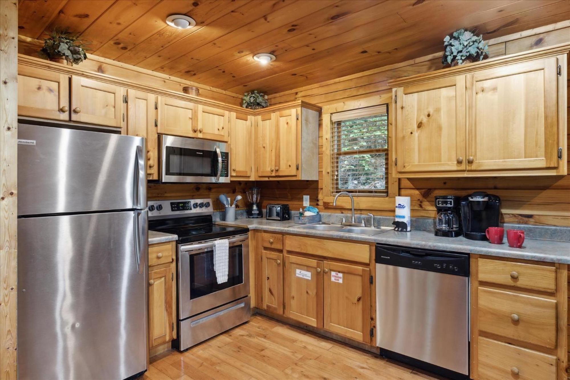 Views, Game Room And Hot Tub Bearway To Heaven Sevierville Luaran gambar